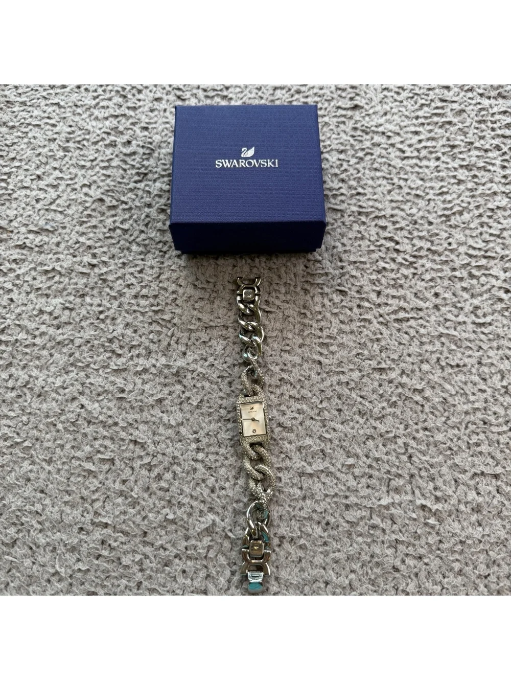 Swarovski Swiss Made Crystal Link Bracelet Watch Silver Tone Stainless Steel Box